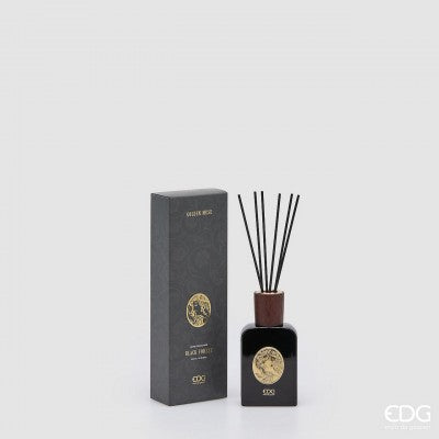 Golden Muse Duftpinner med Black Forrest 120 ml